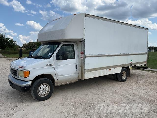 Ford E-350 Skapbiler
