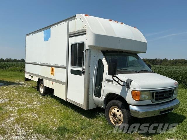 Ford E-350 Varebiler