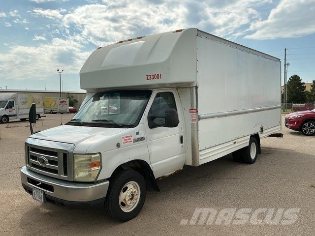 Ford E-350 Skapbiler