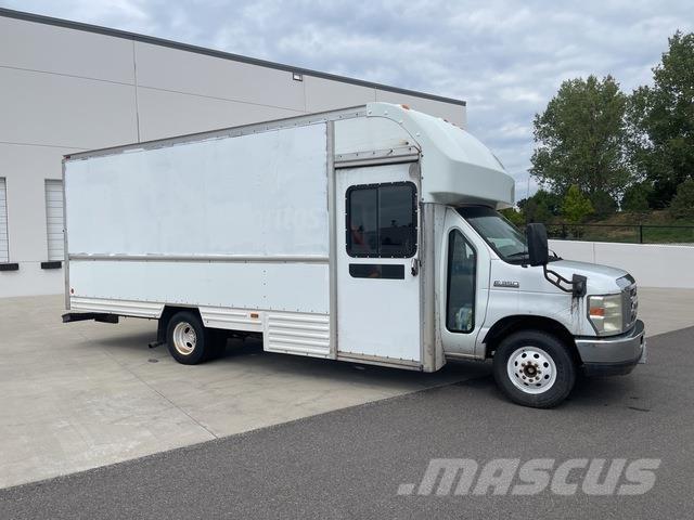 Ford E-350 Skapbiler