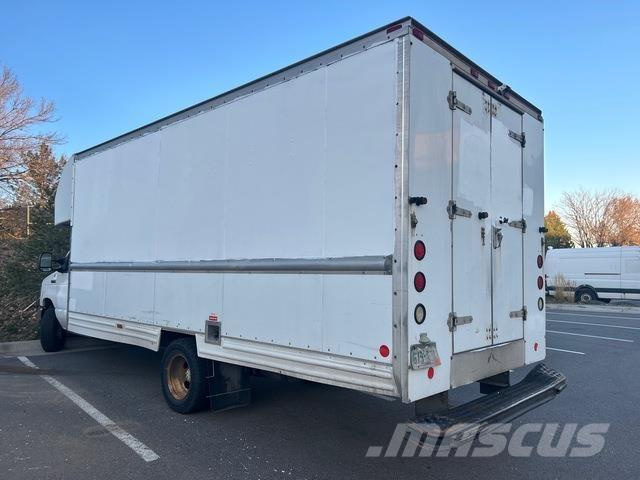 Ford E-350 Varebiler
