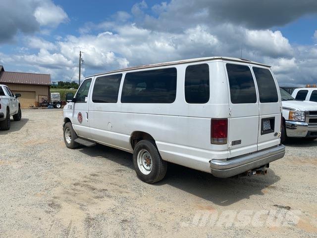 Ford E-350 Personbiler