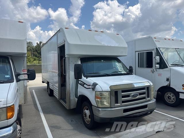 Ford E-350 Lette lastebiler