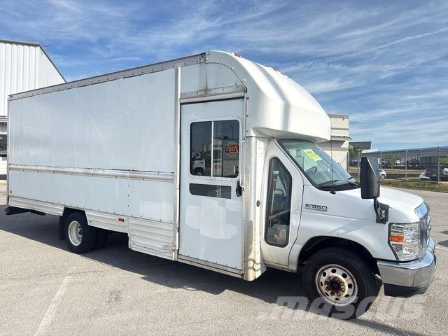 Ford E-350 Lette lastebiler