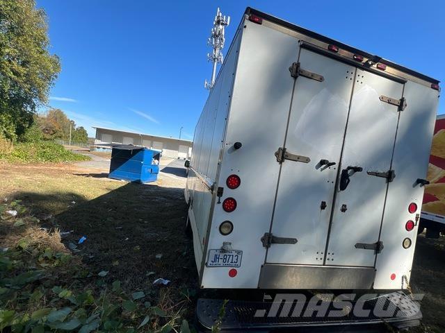 Ford E-350 Skapbiler