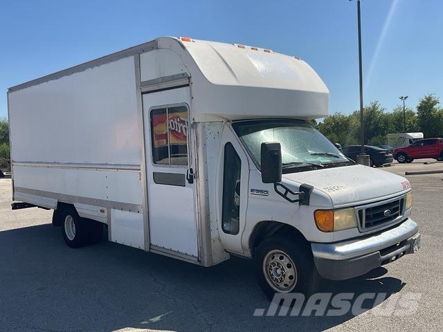 Ford E-350 Skapbiler