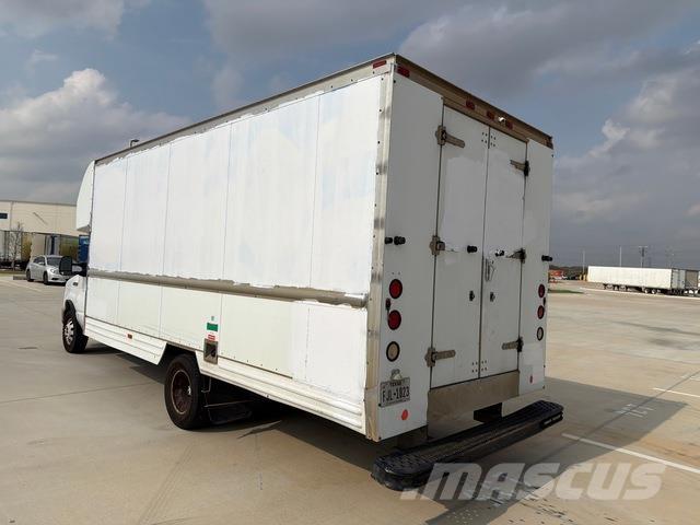 Ford E-350 Skapbiler