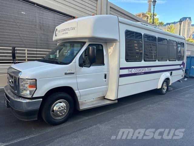 Ford E-450 Minibusser