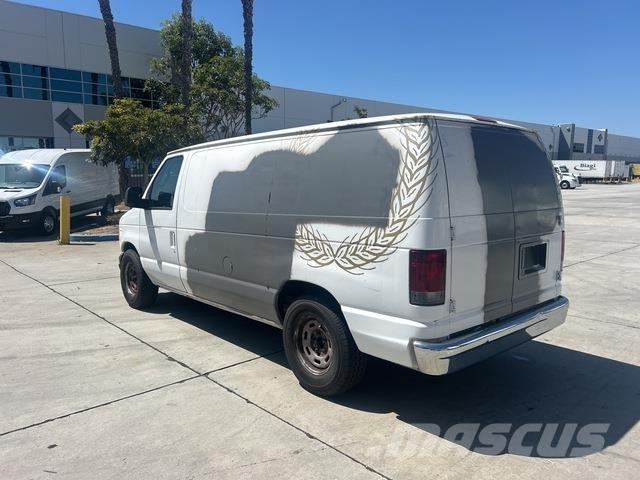 Ford E250 Varebiler