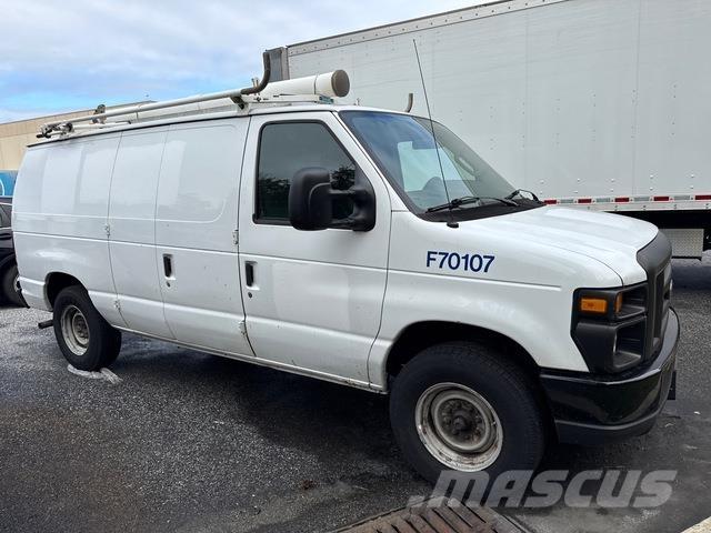 Ford E250 Varebiler