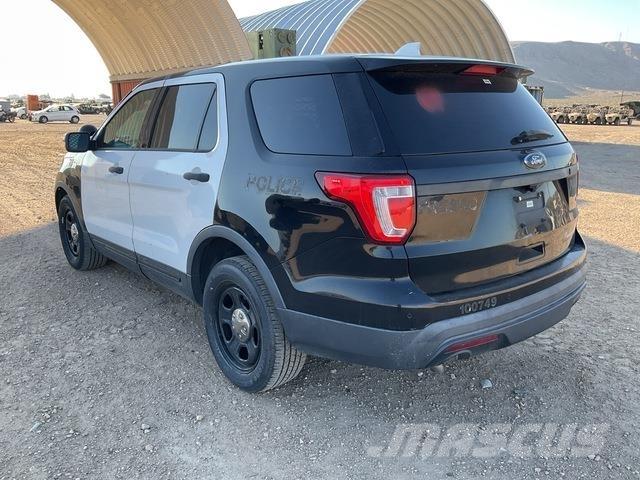 Ford Explorer Personbiler