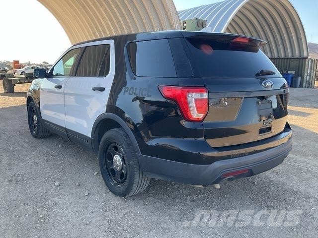 Ford Explorer Personbiler