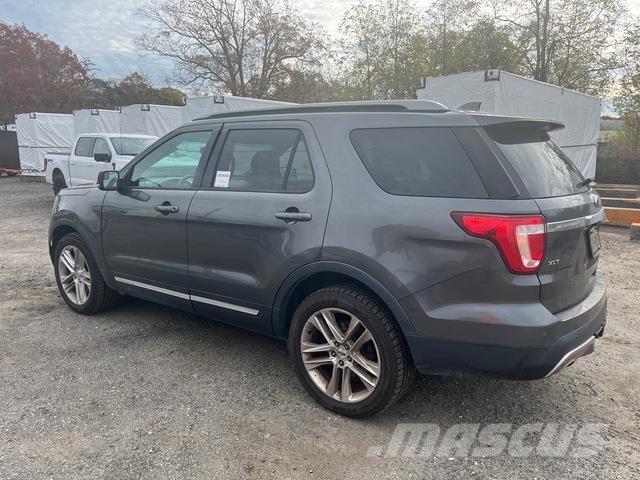 Ford Explorer Personbiler
