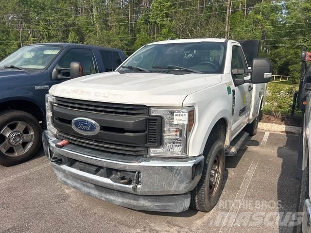 Ford F-250 Kommunalt / generelt kjøretøy