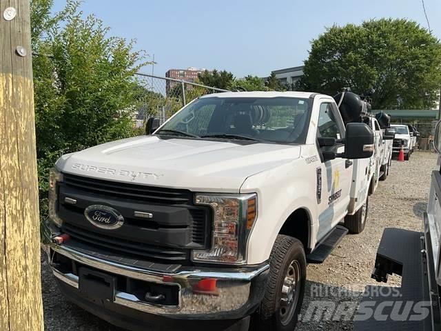 Ford F-250 Kommunalt / generelt kjøretøy