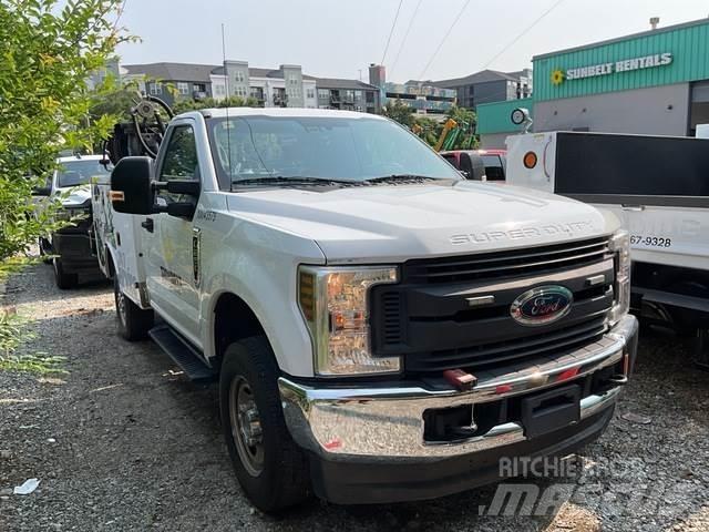 Ford F-250 Kommunalt / generelt kjøretøy