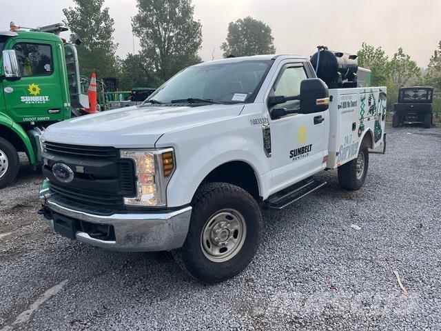 Ford F-250 Kommunalt / generelt kjøretøy