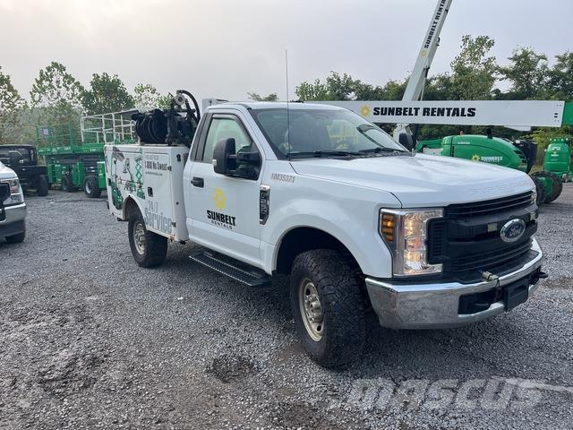 Ford F-250 Kommunalt / generelt kjøretøy