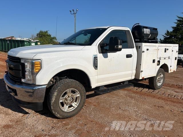 Ford F-250 Kommunalt / generelt kjøretøy