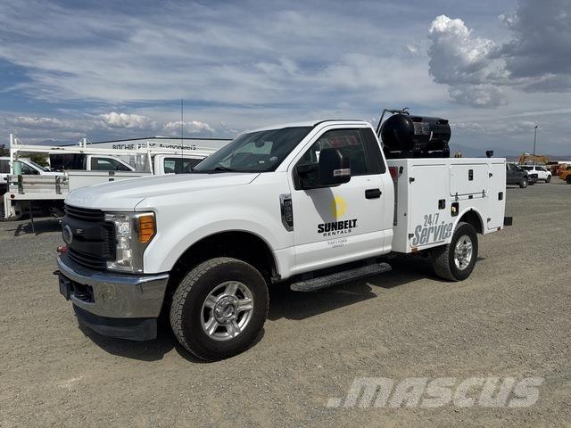 Ford F-250 Kommunalt / generelt kjøretøy