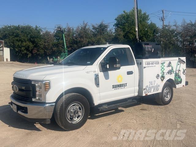 Ford F-250 Kommunalt / generelt kjøretøy