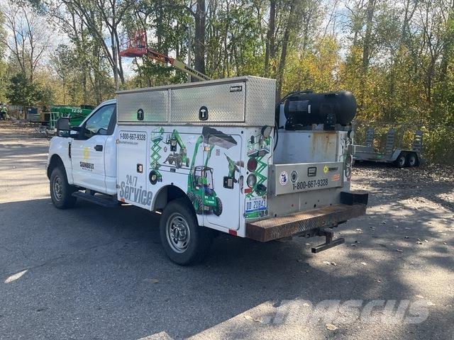 Ford F-250 Kommunalt / generelt kjøretøy