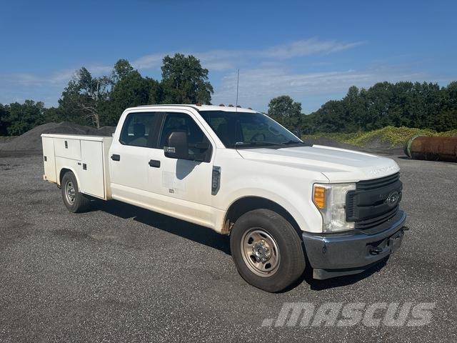 Ford F-350 Kommunalt / generelt kjøretøy