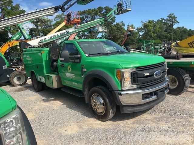 Ford F-450 Kommunalt / generelt kjøretøy