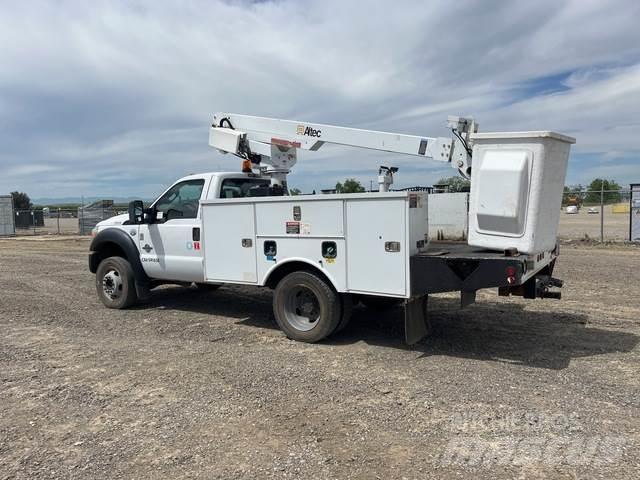 Ford F-450 Bilmontert lift