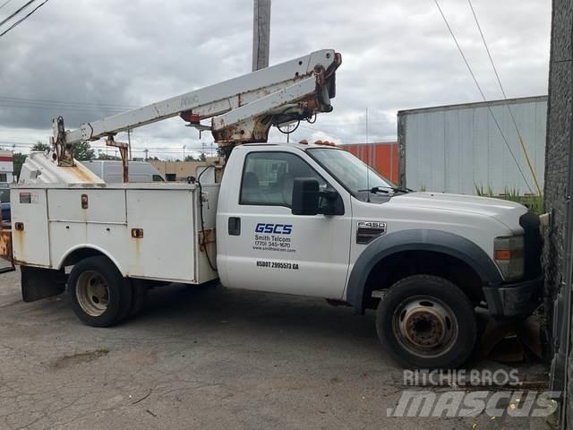 Ford F-450 Bilmontert lift