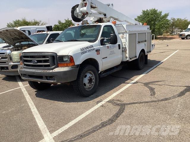 Ford F-450 Bilmontert lift