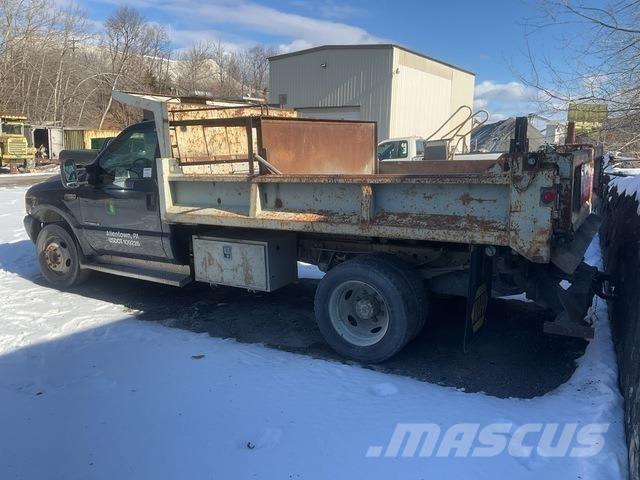 Ford F-550 Tippbil
