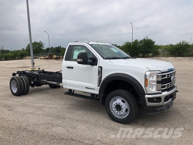 Ford F-550 Førerhus og Interiør