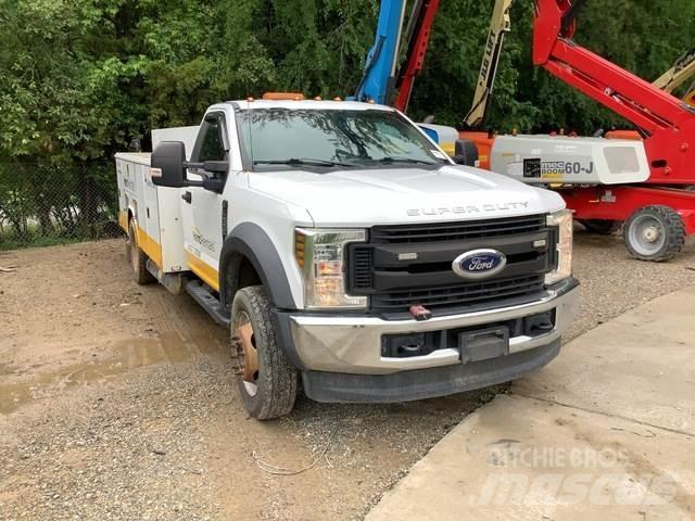 Ford F-550 Kommunalt / generelt kjøretøy