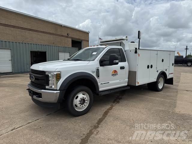 Ford F-550 Kommunalt / generelt kjøretøy