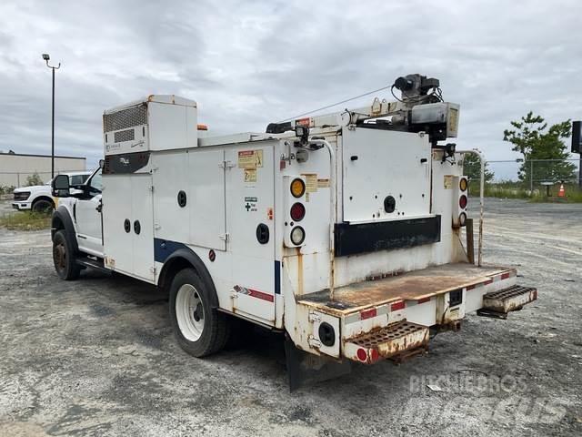 Ford F-550 Kommunalt / generelt kjøretøy