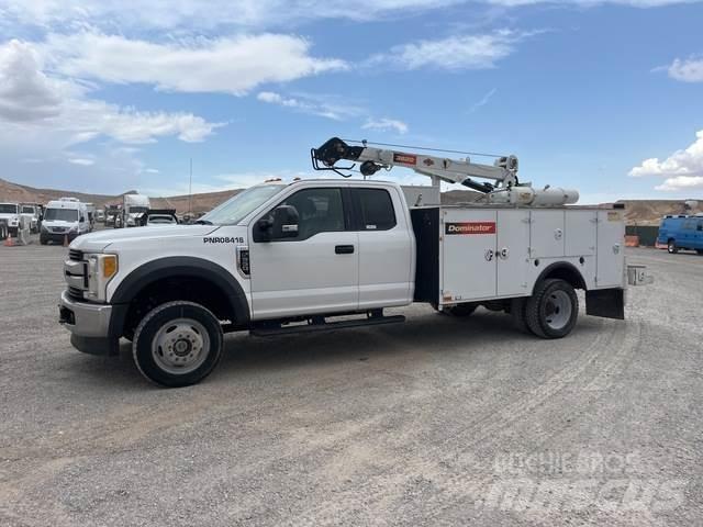 Ford F-550 Kommunalt / generelt kjøretøy