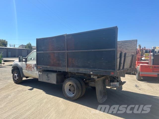 Ford F-550 Tippbil