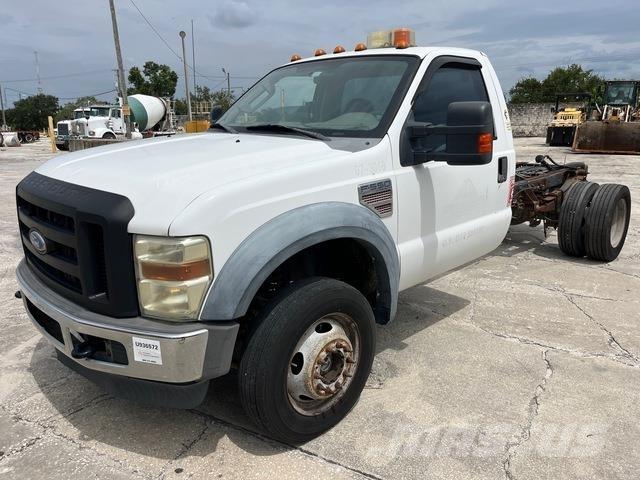 Ford F-550 Førerhus og Interiør