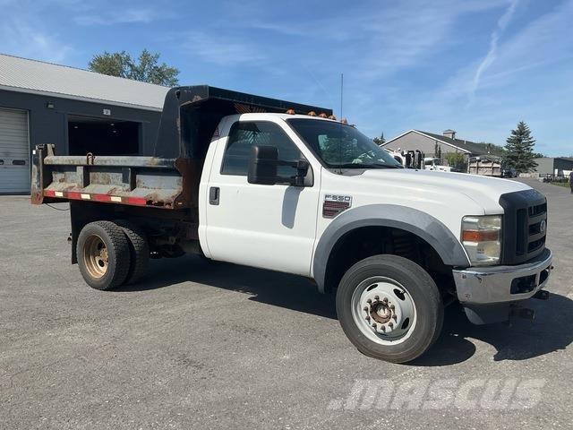 Ford F-550 Tippbil