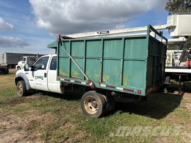 Ford F-550 Tippbil