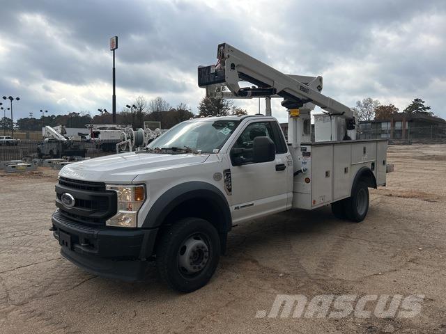 Ford F-550 Bilmontert lift