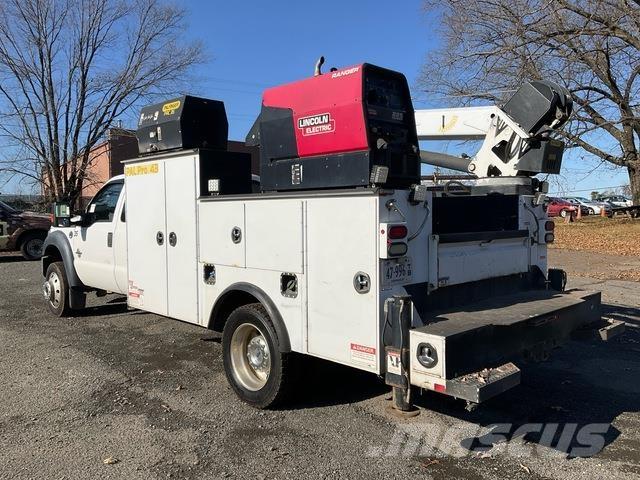 Ford F-550 Kommunalt / generelt kjøretøy