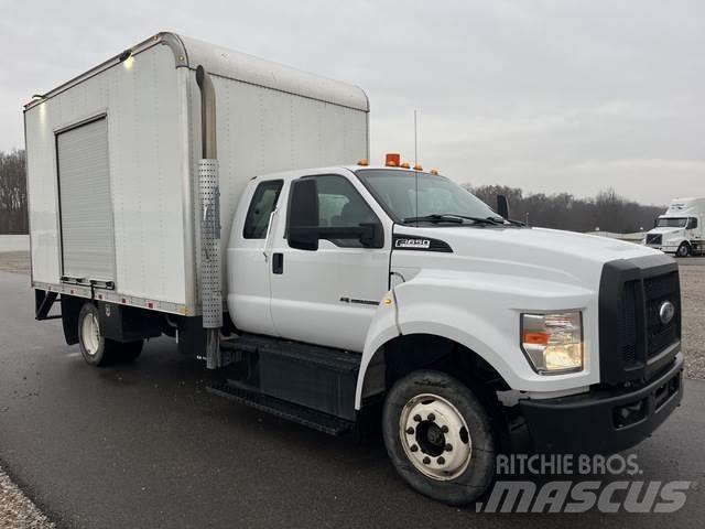 Ford F-650 Anlegg - Annet