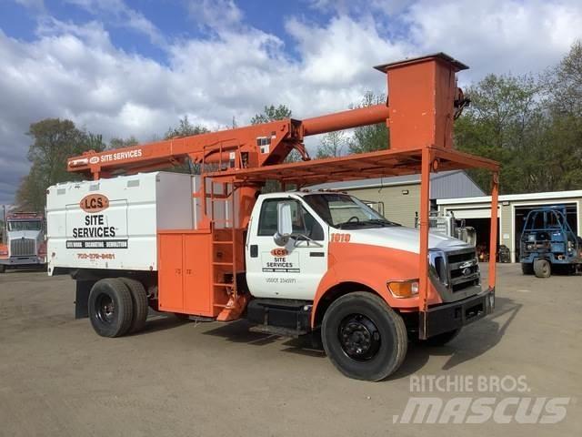 Ford F-650 Bilmontert lift