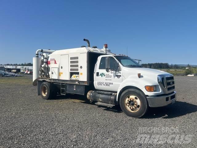 Ford F-650 Beltegraver