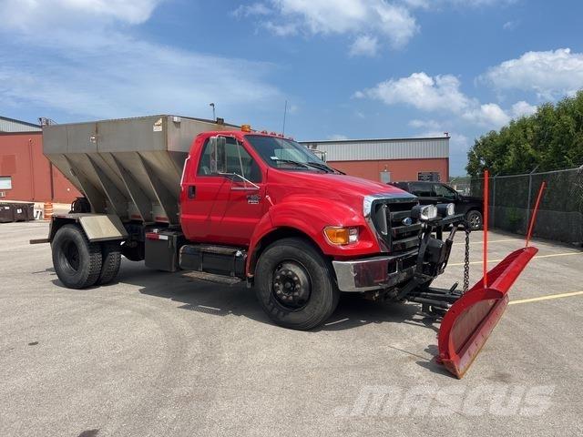 Ford F-650 Snøploger- og skjær