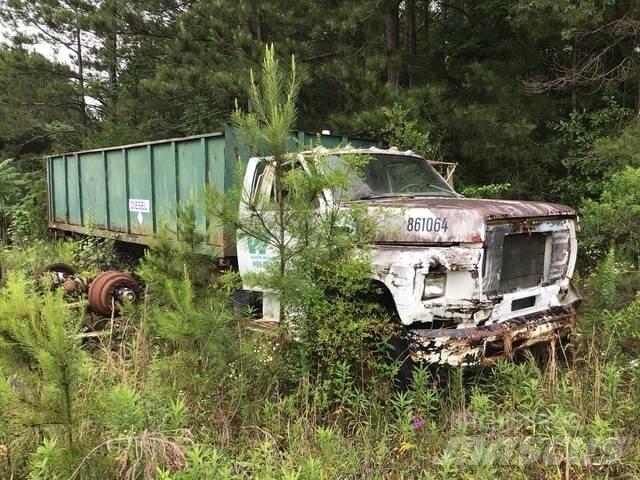 Ford F-700 Tippbil