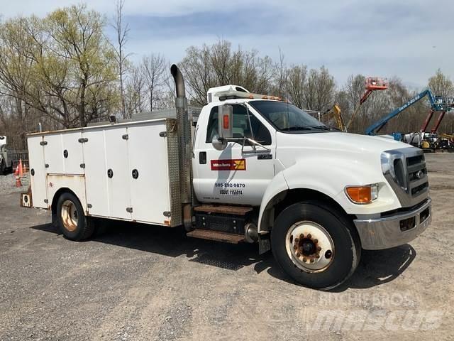 Ford F-750 Kommunalt / generelt kjøretøy