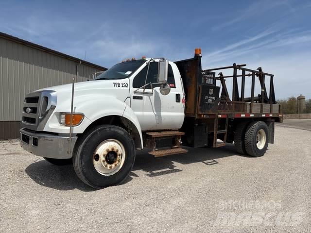 Ford F-750 Anlegg - Annet